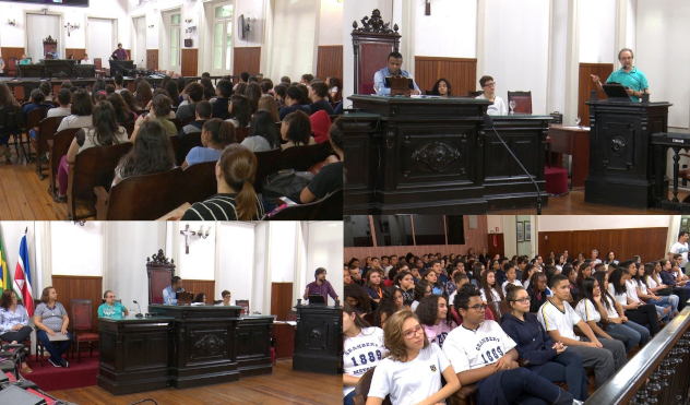 Plenário é palco da cerimônia de instalação da Câmara Mirim 2019 (10/04/2019 00:00:00)