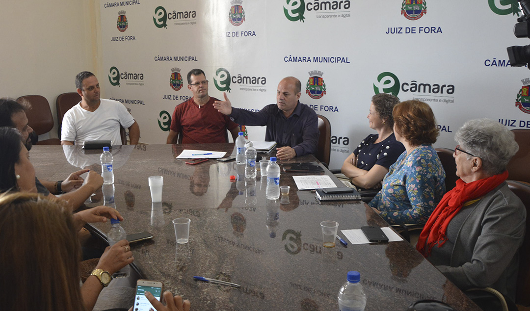 Comissão de Segurança Pública reúne com entidades para intermediar ação Sentindo na pele (04/07/2019 00:00:00)