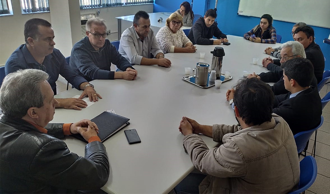Comissão do Idoso se reúne com o INSS para discutir problemas de  cobranças indevidas aos aposentados (12/07/2019 00:00:00)
