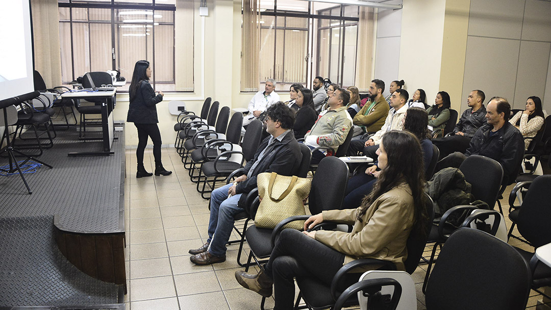 Curso capacita servidores para atendimento ao cidadão (19/07/2019 00:00:00)