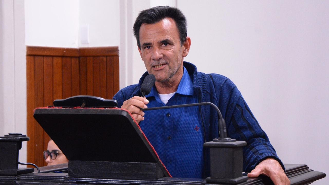 Câmara rejeita veto do Poder Executivo para duas leis que beneficiam pessoas com deficiência (07/04/2020 00:00:00)