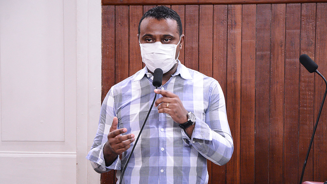 Vereador apresenta projetos de lei buscando suspender prazos de concursos durante a pandemia e obrigando Executivo a divulgar boletim com percentual de ocupação dos leitos (21/05/2020 00:00:00)