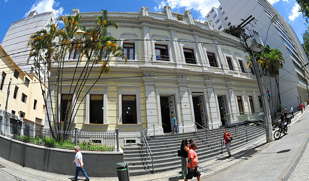 Câmara aprova 269 emendas parlamentares no valor de R$ 5,8 milhões para 2021 (16/12/2020 00:00:00)