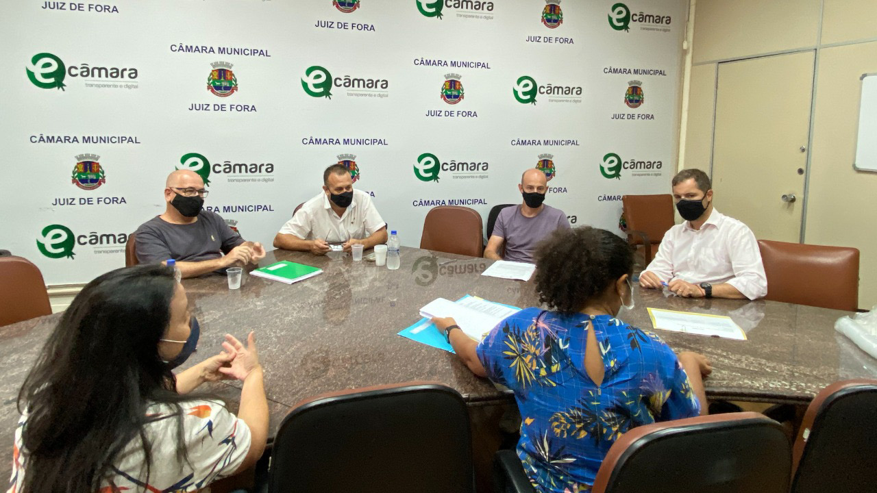 Comissão de Agropecuária debate questões do programa ProLeite com a Prefeitura (05/02/2021 00:00:00)