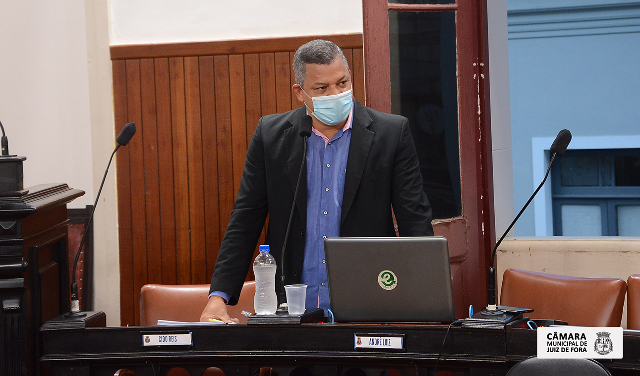 André Luiz apresenta PL para multa em caso de fraude na ordem de preferência na imunização da COVID-19 (11/02/2021 00:00:00)