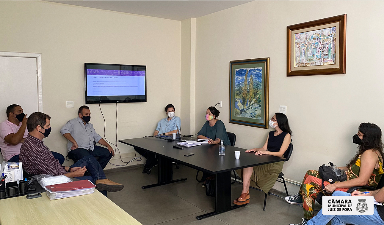 Prefeitura esclarece pontos importantes sobre vacinação em reunião com a Comissão de Saúde (24/02/2021 00:00:00)