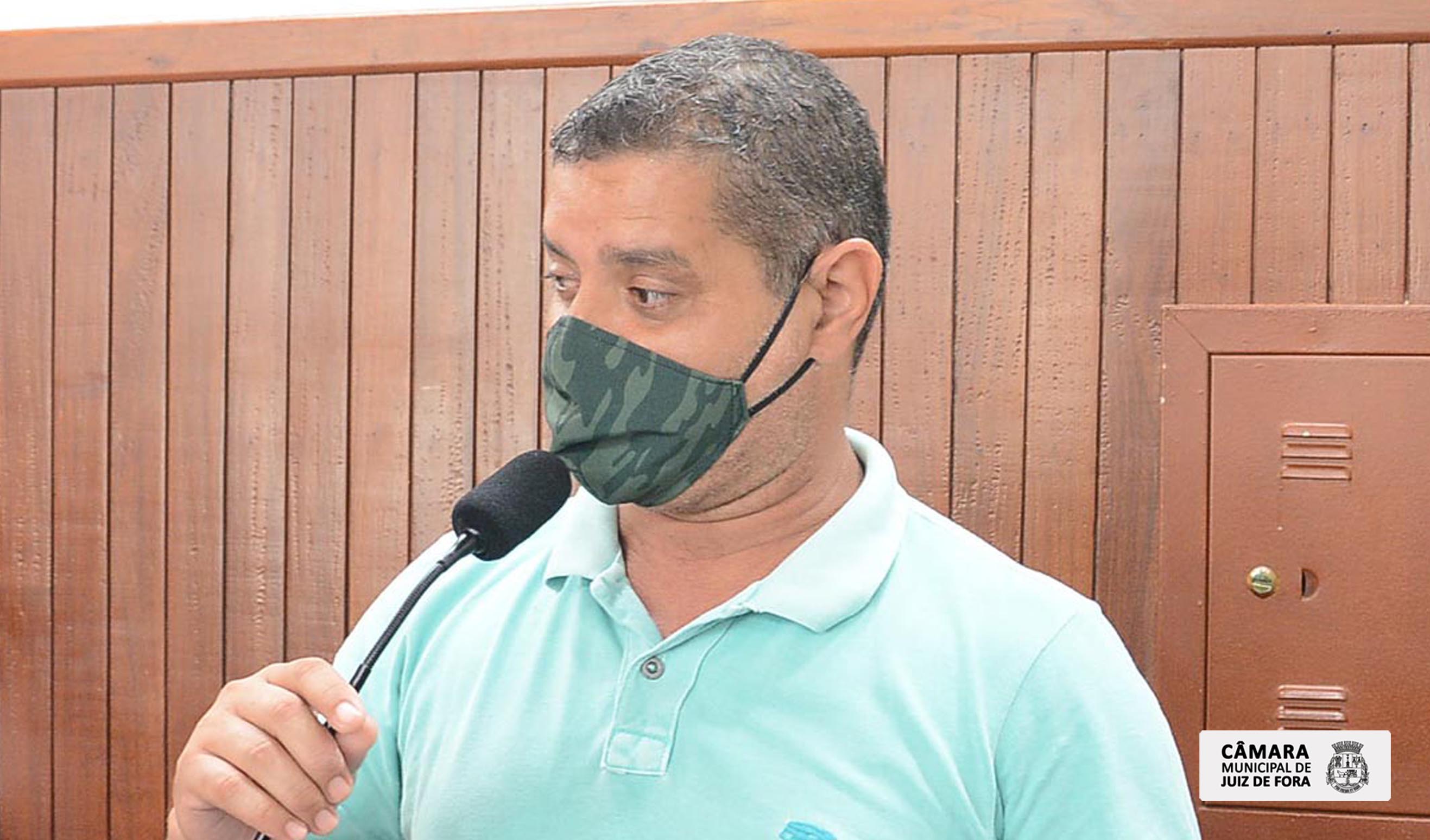 Projeto de lei proposto por Cido Reis prevê isenção de impostos dos profissionais que não trabalharam durante a pandemia (03/05/2021 00:00:00)