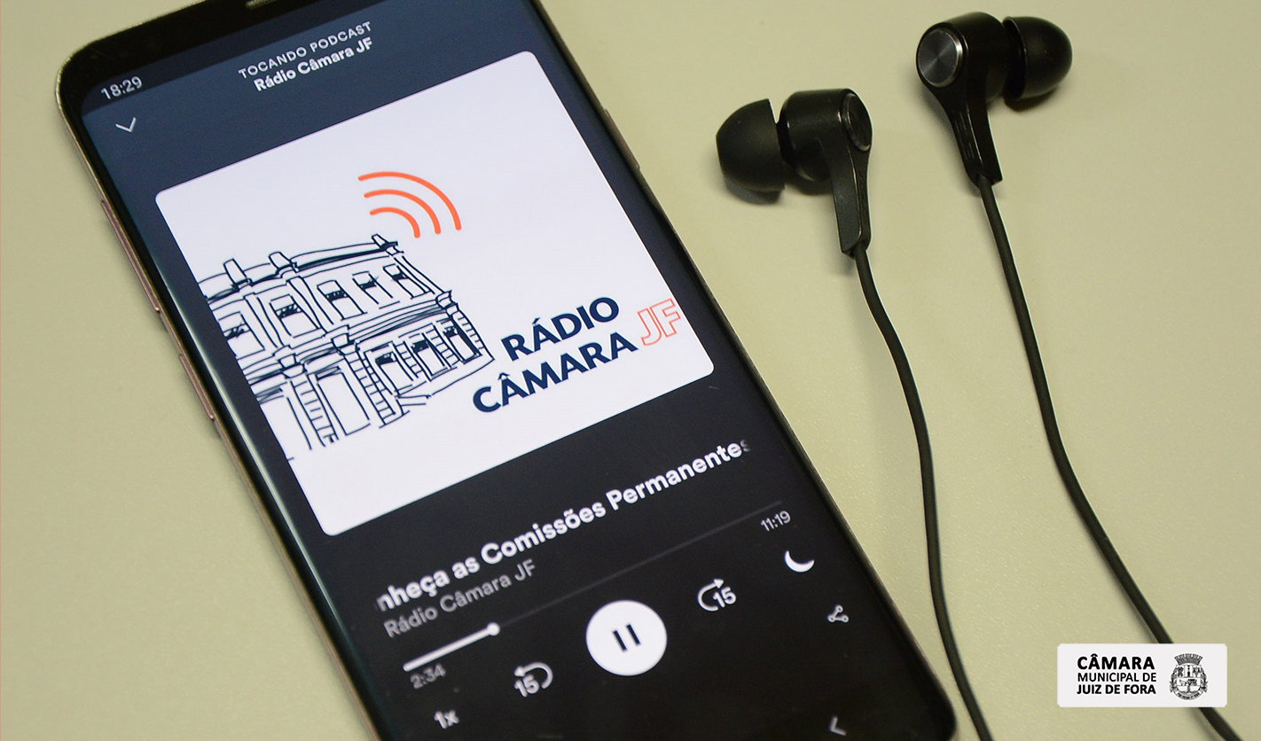 Rádio Câmara JF entrevista o presidente da Comissão dos Direitos da Pessoa Idosa e aborda a vacinação contra a COVID-19  (04/05/2021 00:00:00)