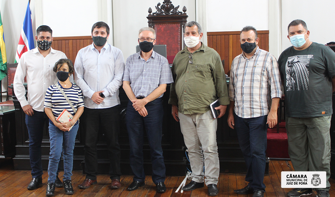 Câmara recebe a visita de vereadores de Leopoldina e Goianá e compartilha experiências administrativas e legislativas (10/05/2021 00:00:00)