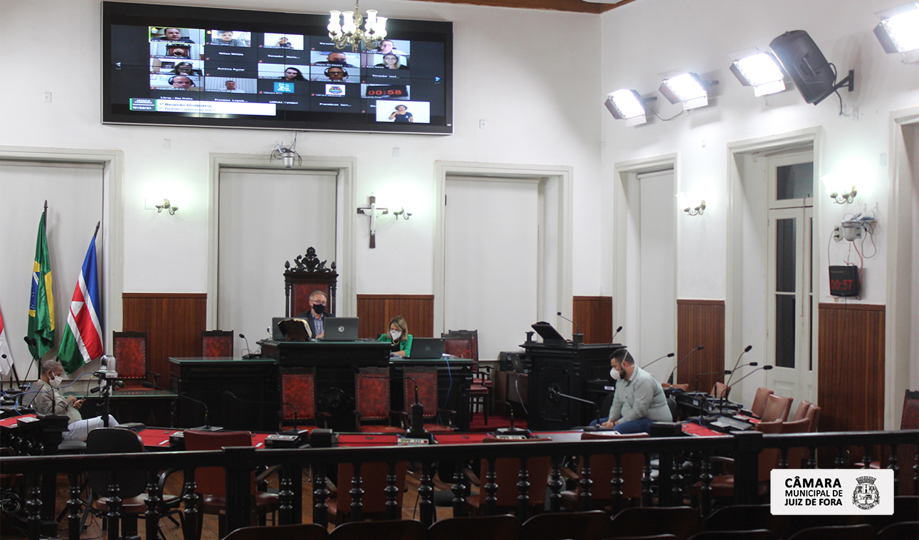 Câmara retoma Reuniões Ordinárias com 480 Requerimentos para zeladoria da cidade e combate à COVID-19 (18/05/2021 00:00:00)