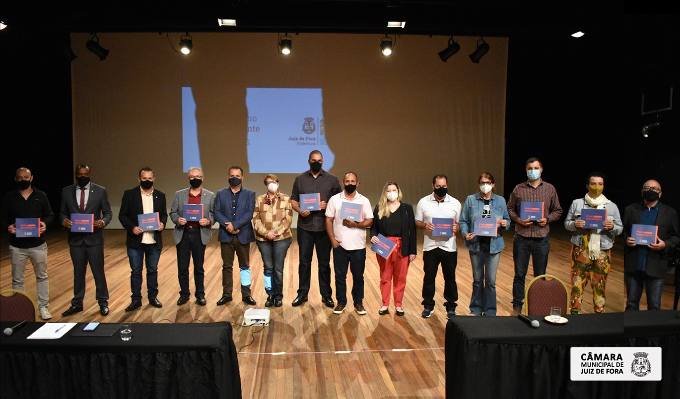 Plano Estratégico - Vereadores participam do lançamento do primeiro plano de ações para o Legislativo (31/05/2021 00:00:00)