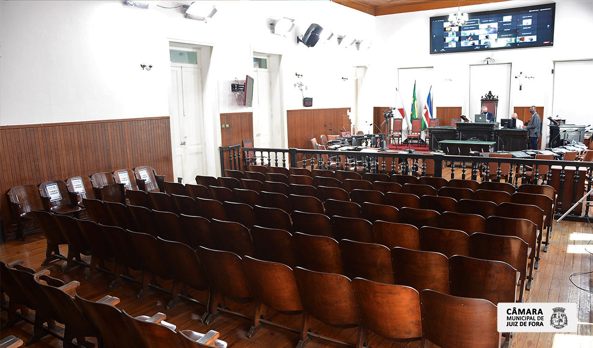 Câmara aprova PL que identifica terrenos públicos do município e incentiva a fiscalização popular (01/06/2021 00:00:00)