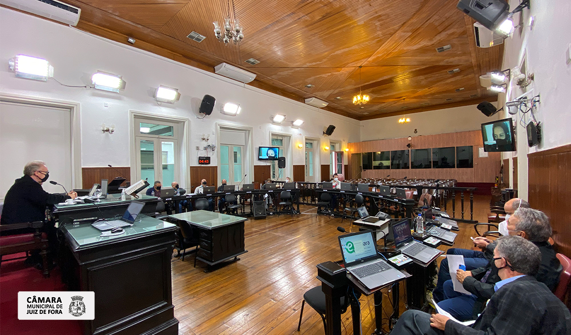 Audiência Pública busca soluções mitigadoras para novo aterro de resíduos de construção civil no Linhares (22/06/2021 00:00:00)