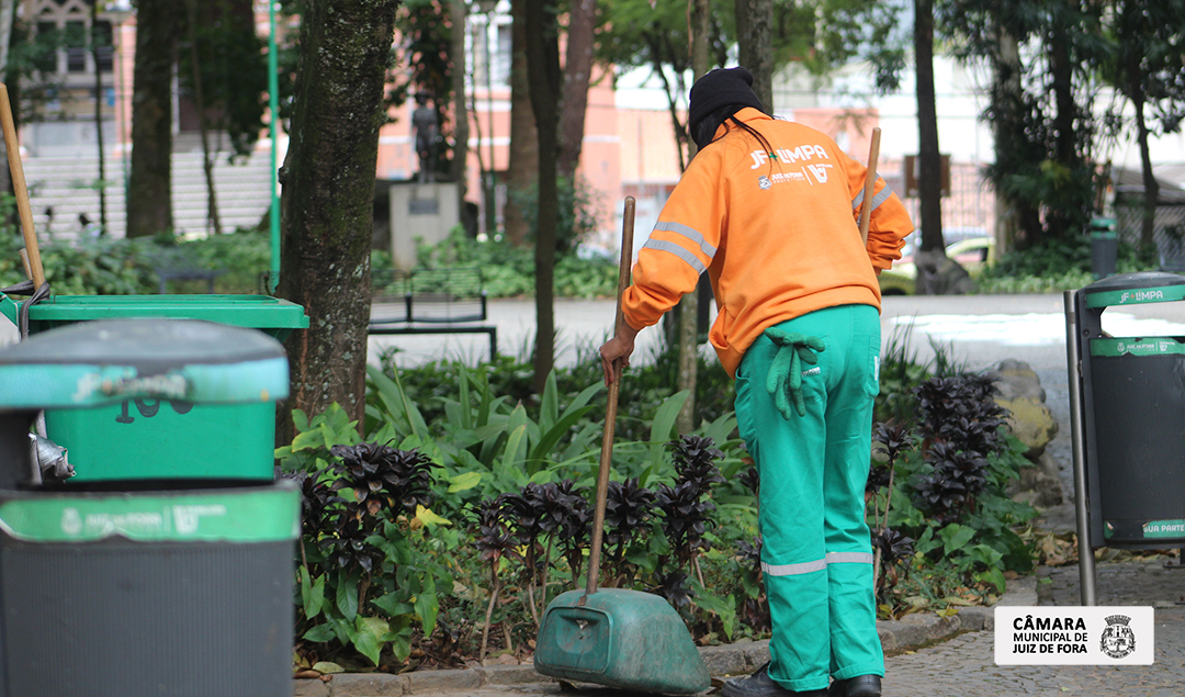 Após ação da Câmara, servidores do Demlurb recebem vacina contra a COVID-19 (30/06/2021 00:00:00)