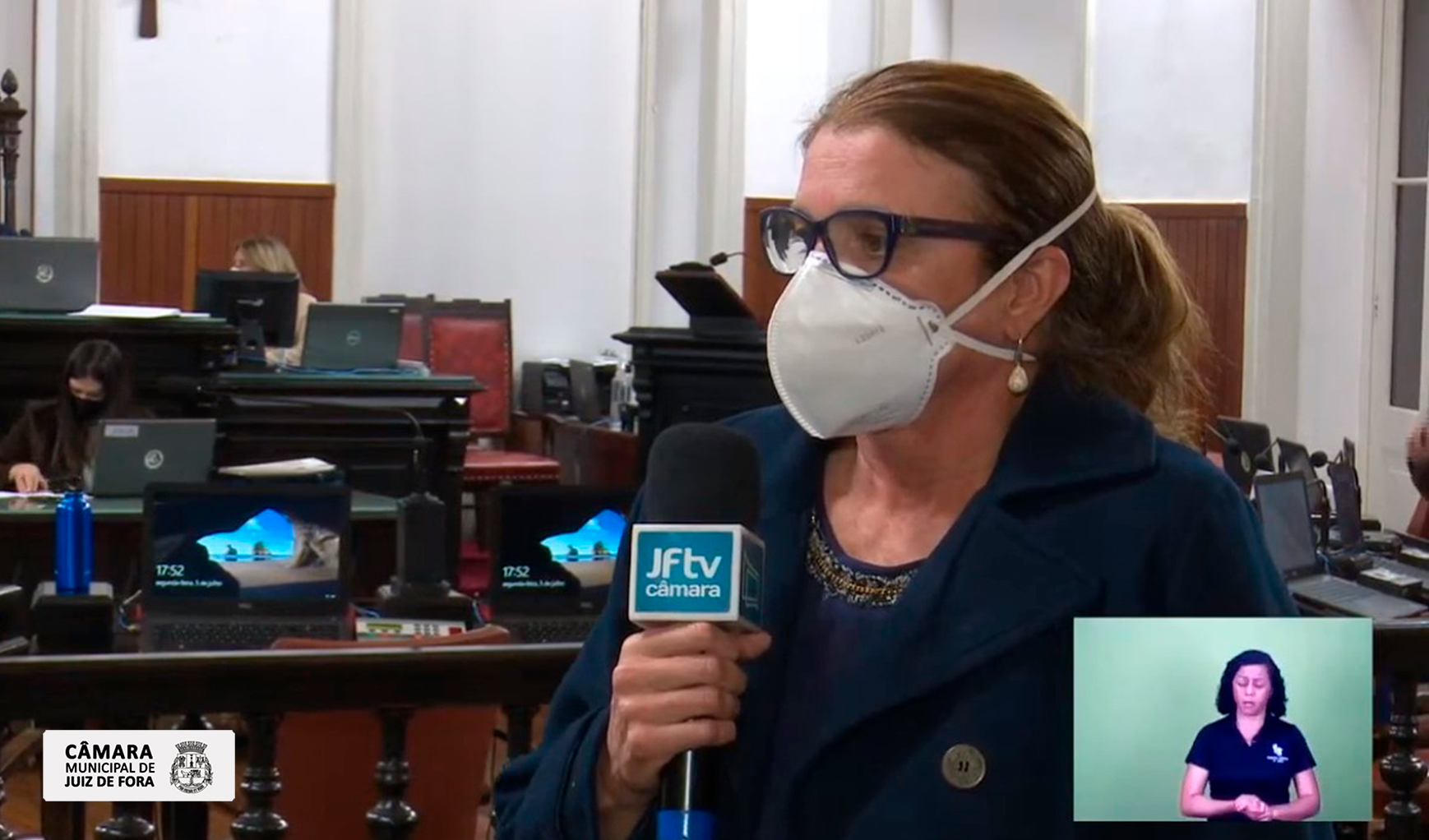 Cida Oliveira defende em entrevista ao vivo a revogação do Artigo 9º para a categoria do magistério municipal (06/07/2021 00:00:00)