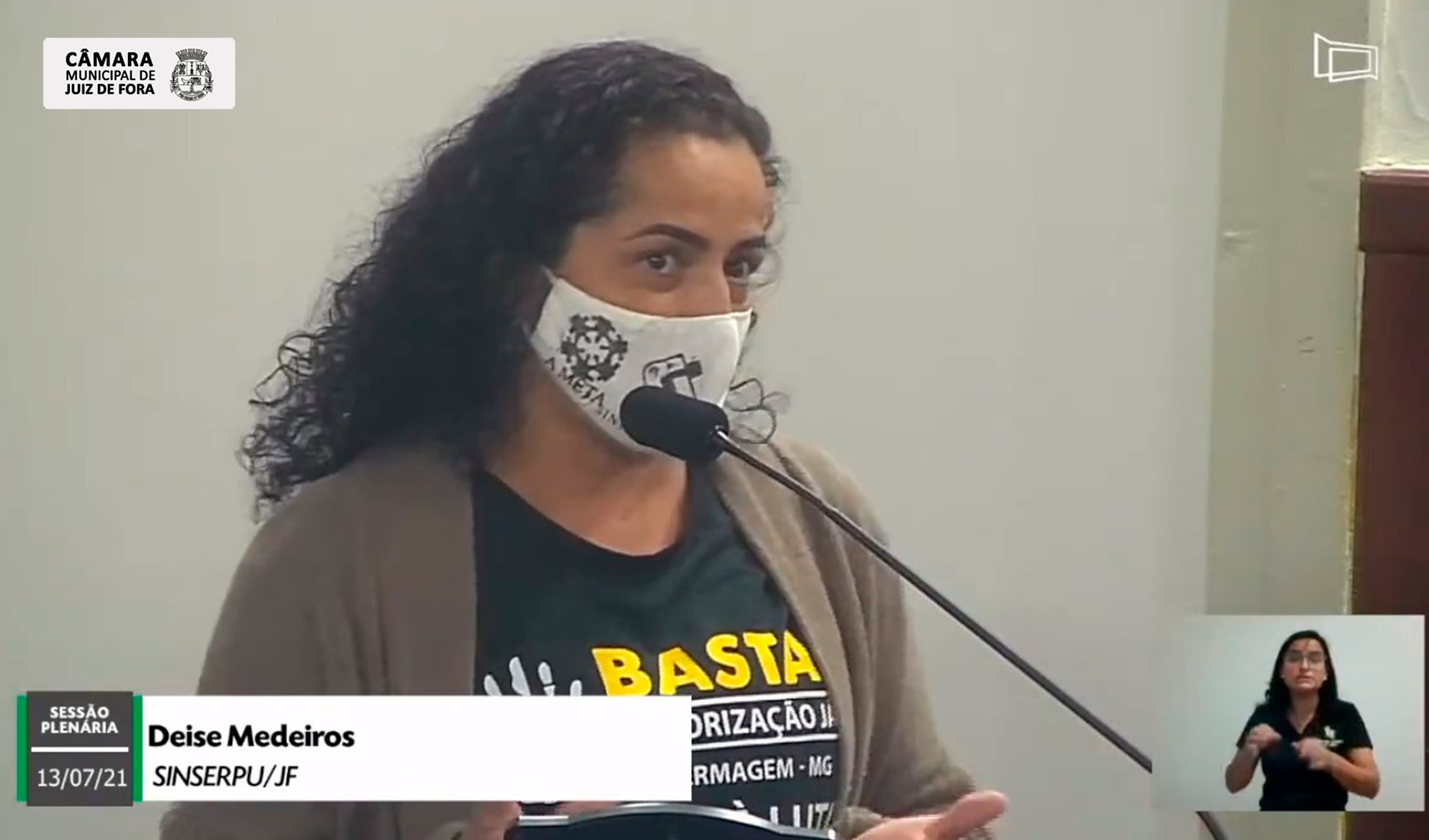 Tribuna Livre - Representante do Sinserpu-JF defende que o Senado coloque em votação PL do piso salarial para a enfermagem (14/07/2021 00:00:00)