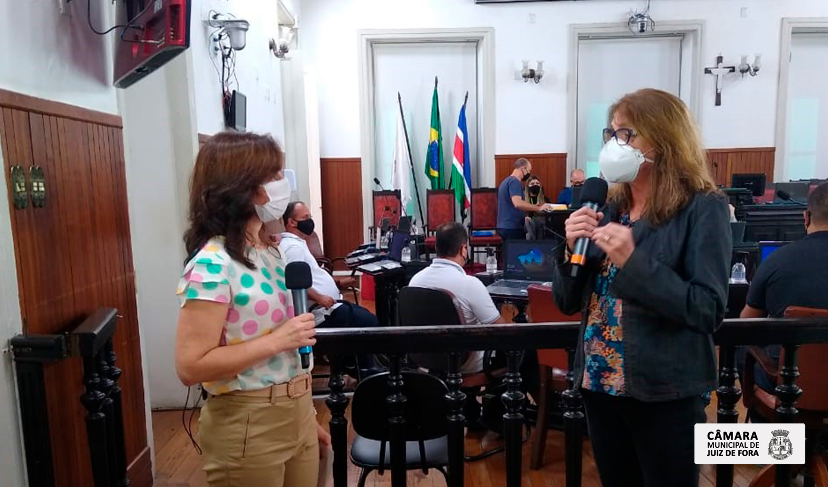 Cida Oliveira alega discriminação com a demissão de trabalhadoras com mais de 60, durante entrevista ao vivo  (23/08/2021 00:00:00)