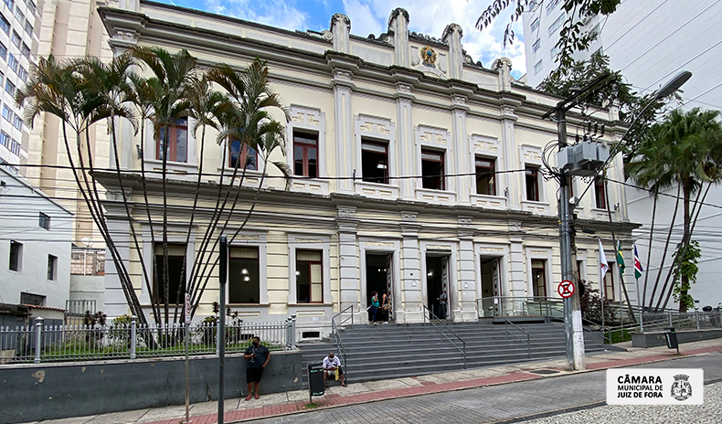 Câmara recebe Mensagem que propõe adicional para as equipes de coleta de resíduos (24/08/2021 00:00:00)