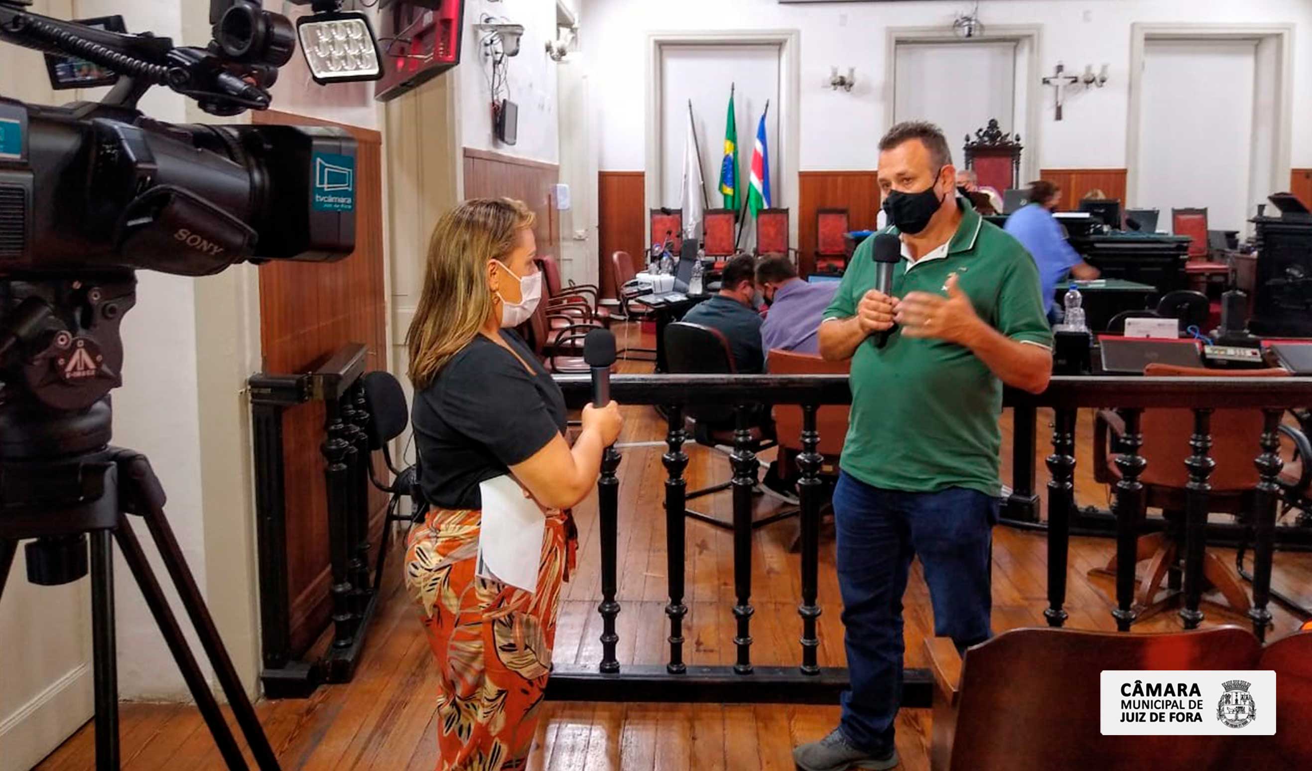 Em entrevista ao vivo, Vagner de Oliveira comenta sobre os cinco distritos rurais que serão contemplados com cobertura de telefonia móvel e internet 4G (27/08/2021 00:00:00)