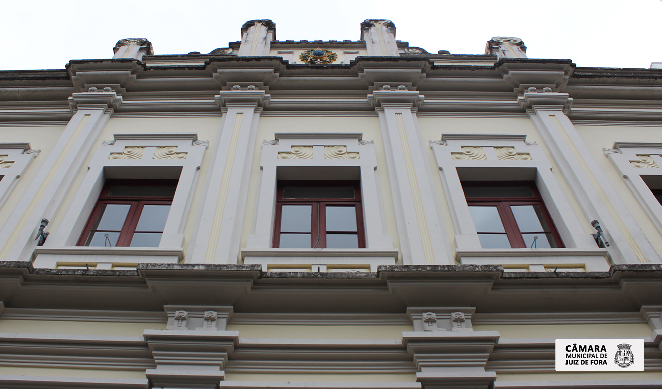 Vereadores aprovam as contas do Poder Executivo referente ao exercício financeiro de 2016 (30/08/2021 00:00:00)