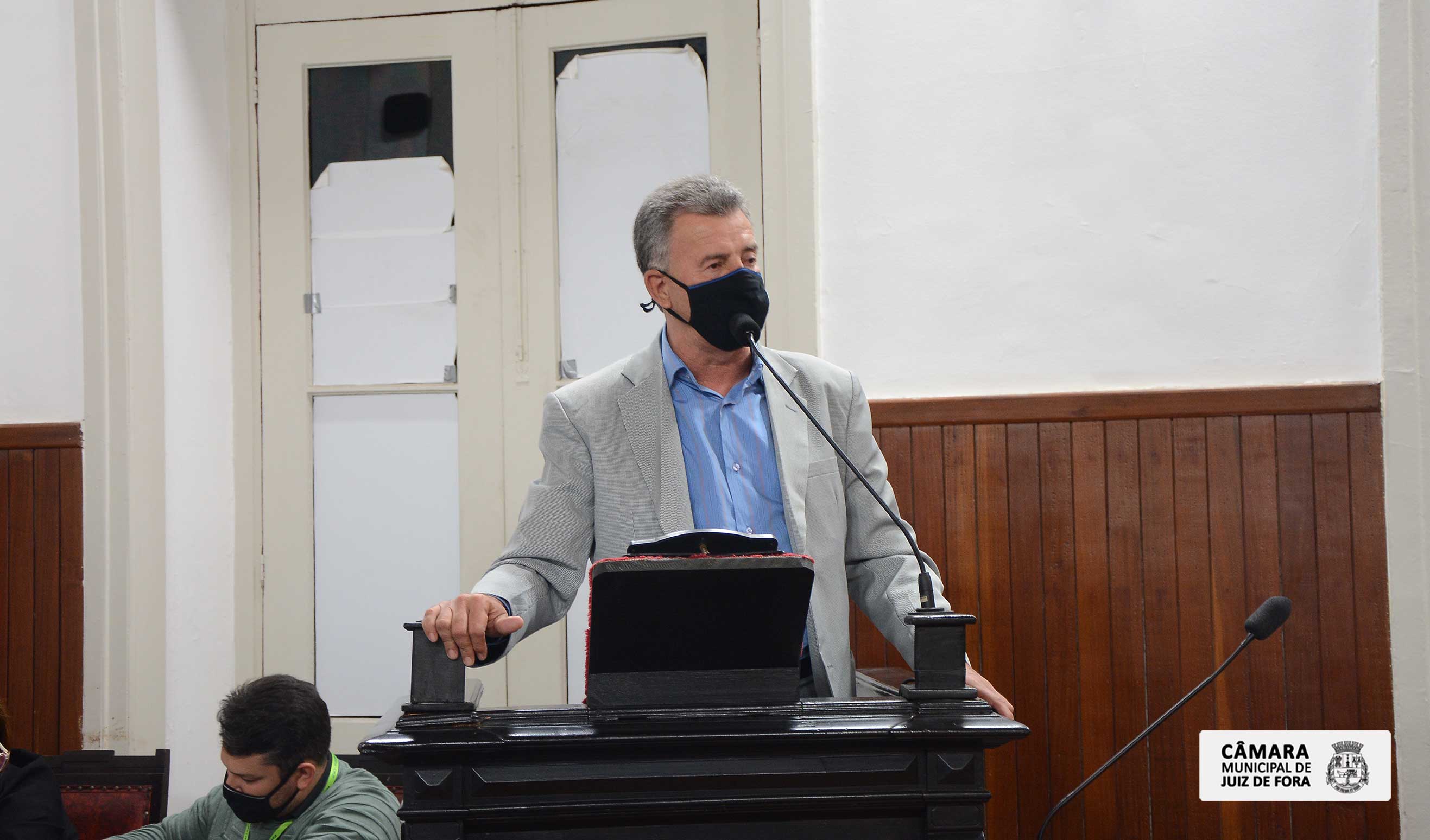 Câmara aprova PL que modifica a forma de pagamento das outorgas de permissão de táxi (30/08/2021 00:00:00)