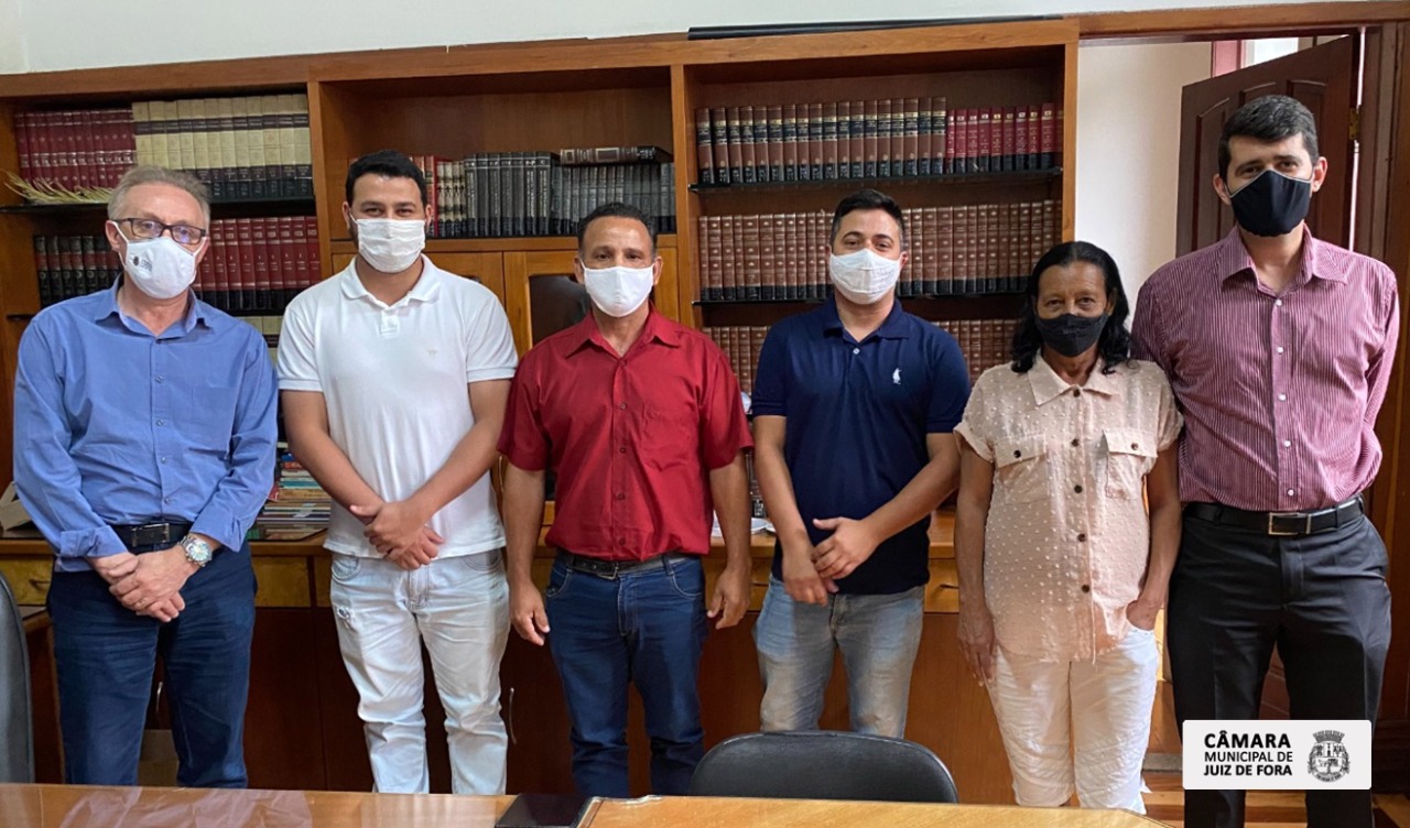 Presidente da Câmara recebe vereadores de Rochedo de Minas (16/09/2021 00:00:00)