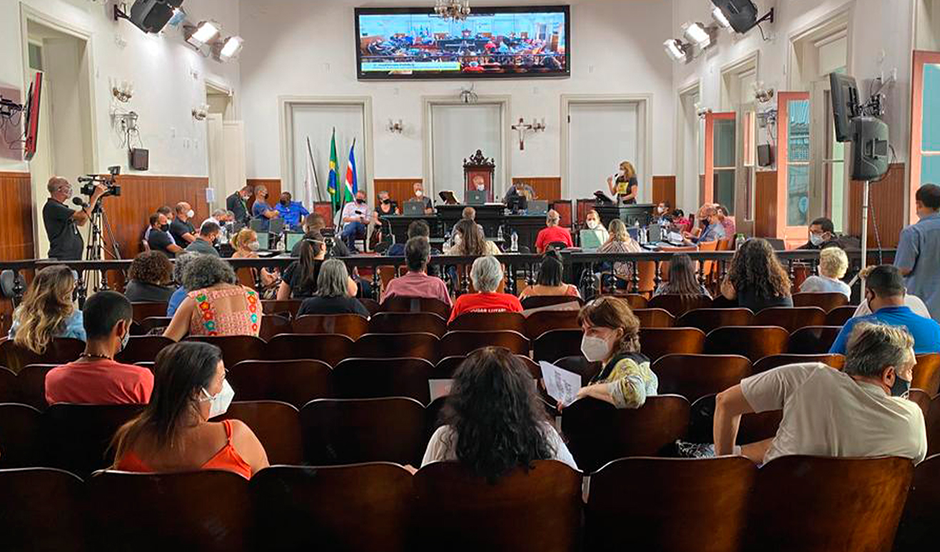 Câmara promove Audiência Pública e Mensagem para a revogação do artigo 9º é apresentada (20/09/2021 00:00:00)