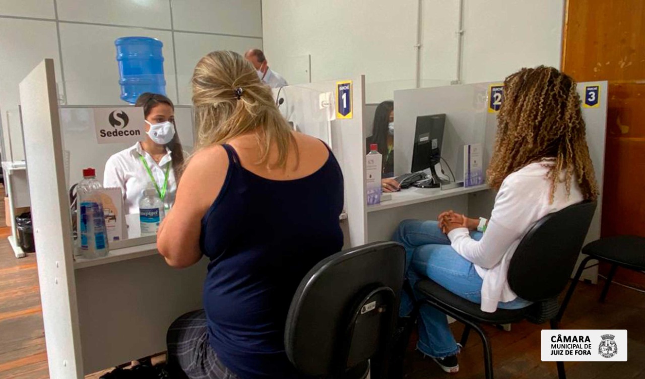 Câmara auxilia consumidores a renegociar dívidas no Núcleo dos Endividados (28/09/2021 00:00:00)