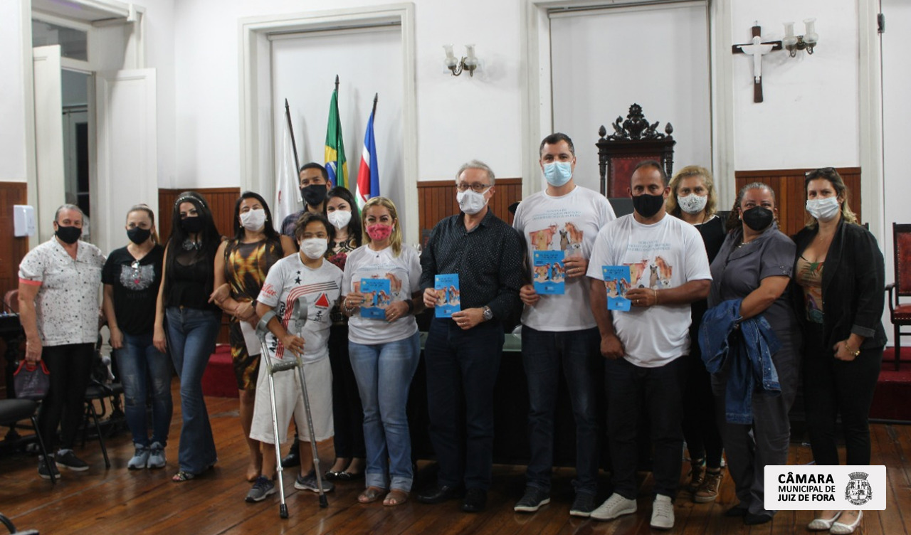 Semana de Proteção Animal 2021 - Palestras discutem os direitos dos animais, combate aos maus-tratos e ação de protetores na cidade (13/10/2021 00:00:00)