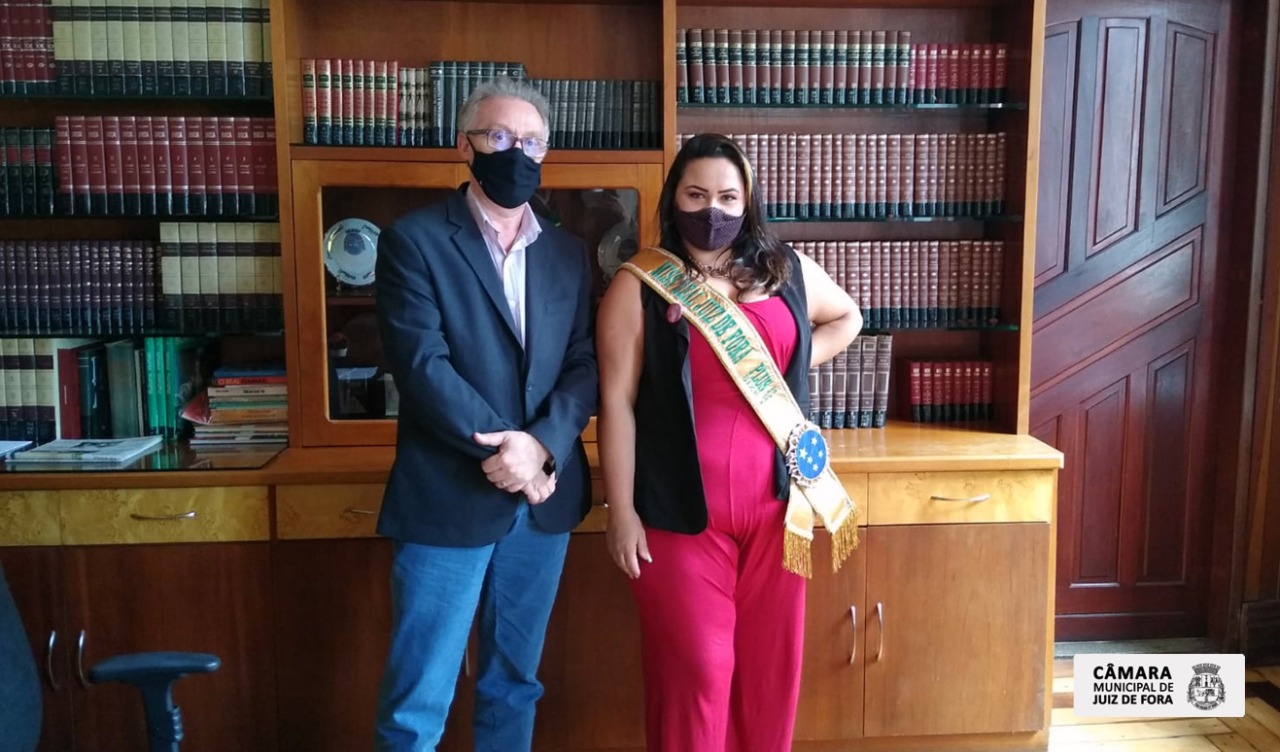 Presidente da Câmara Municipal recebe visita da Miss Real JF  (14/10/2021 00:00:00)