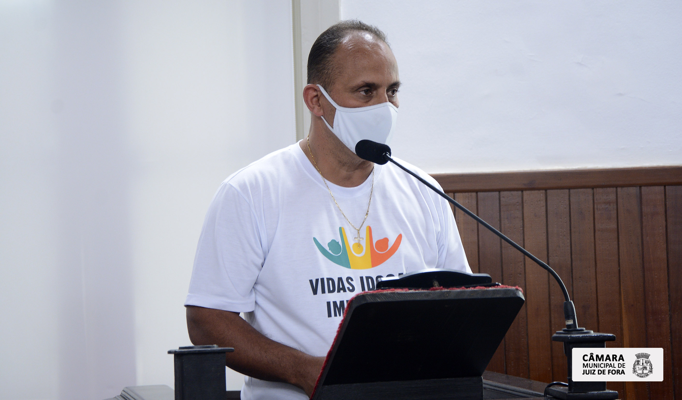 Ao Vivo -  Julinho Rossignoli destaca campanha de Natal para idosos carentes (03/11/2021 00:00:00)