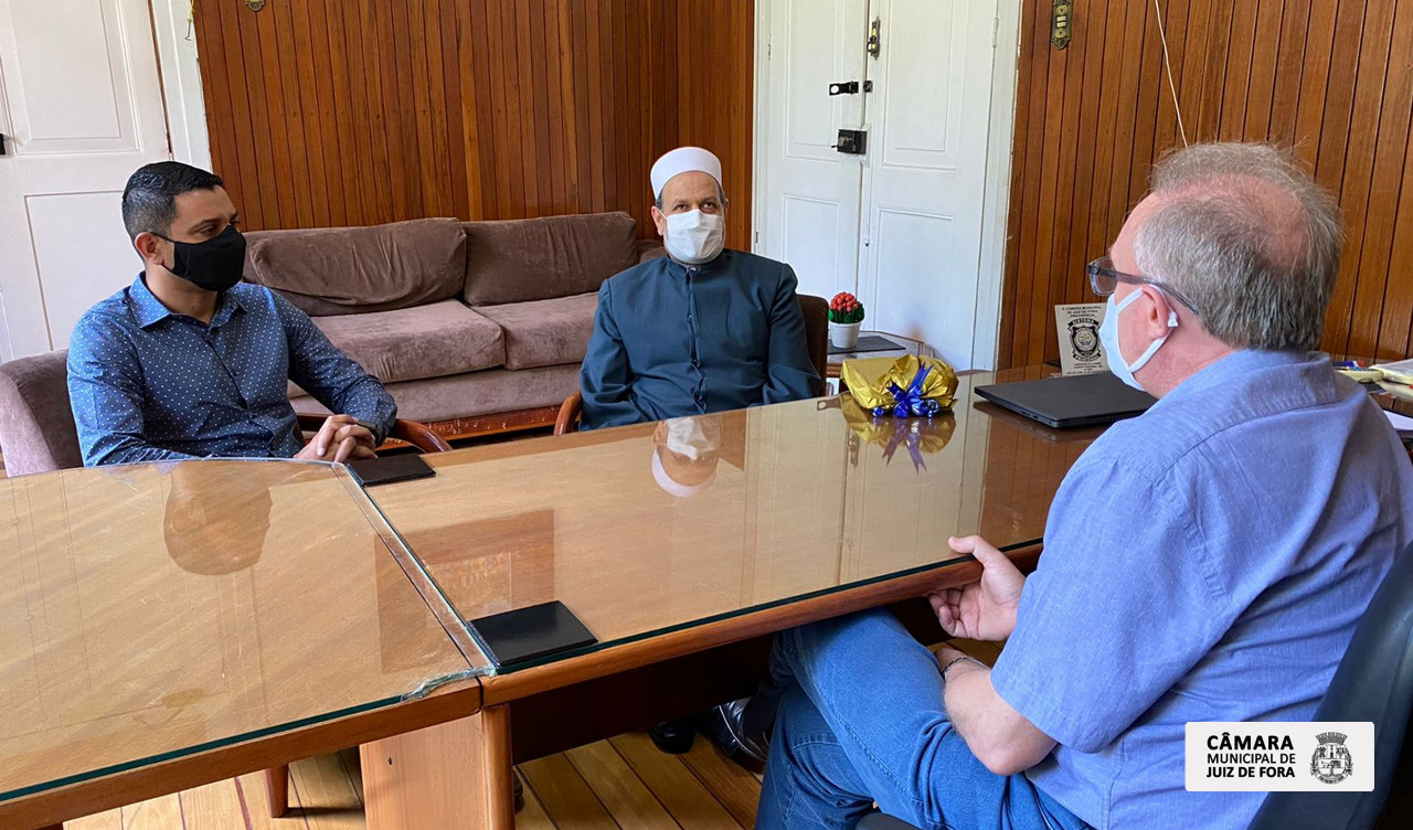 Câmara recebe líder da religião islâmica (04/11/2021 00:00:00)