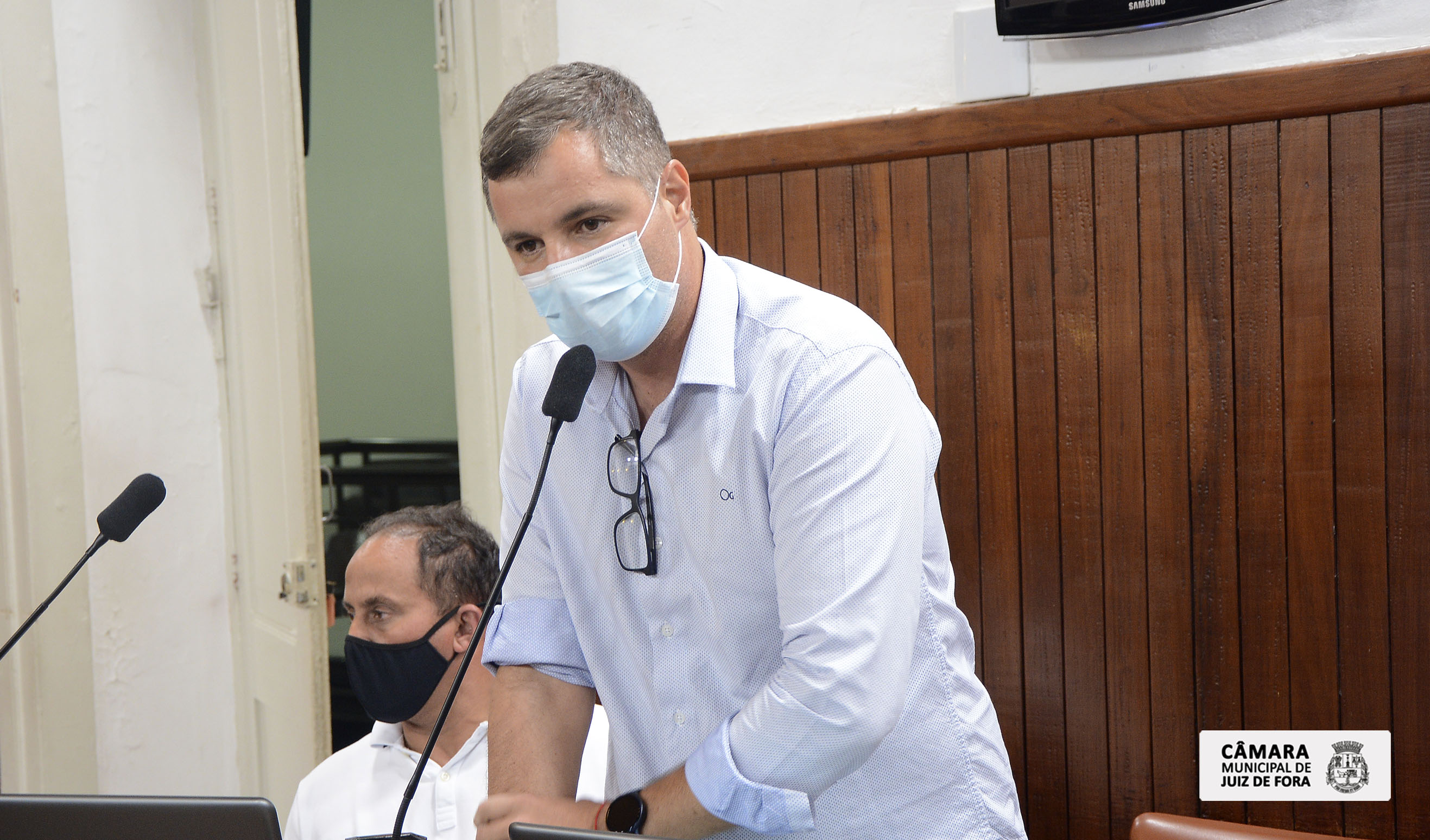 Agora é Lei - Fogos de artifício com barulho são proibidos em Juiz de Fora (02/12/2021 00:00:00)