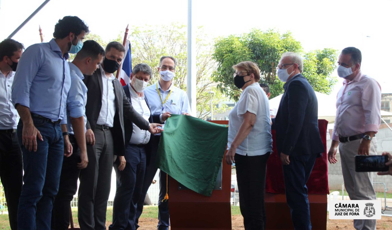 Câmara participa de inauguração do viaduto Hélio Fádel Araújo (02/12/2021 00:00:00)