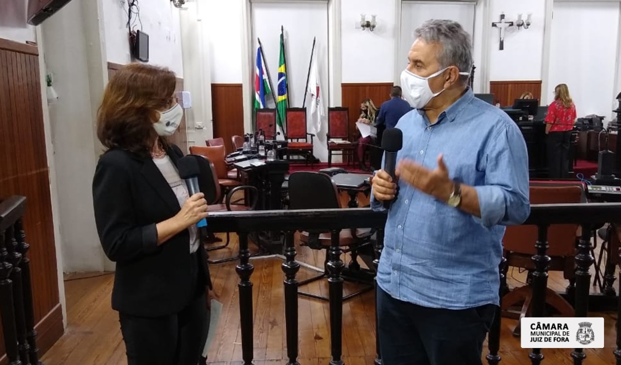 Ao vivo - Dr. Antônio Aguiar comenta Lei Pró-Cultura JF (08/12/2021 00:00:00)