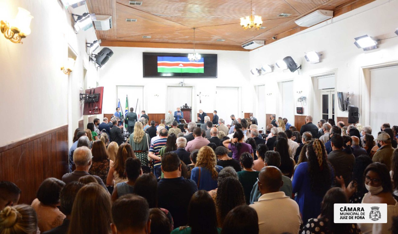 Medalha que homenageia profissionais da saúde é aprovada  (30/12/2021 00:00:00)