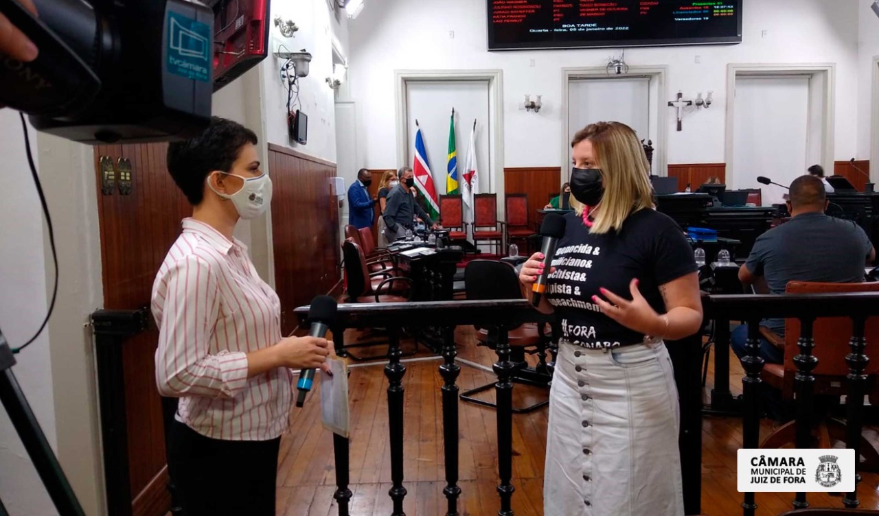 Ao Vivo - Laiz Perrut comenta expectativas para 2022 (06/01/2022 00:00:00)