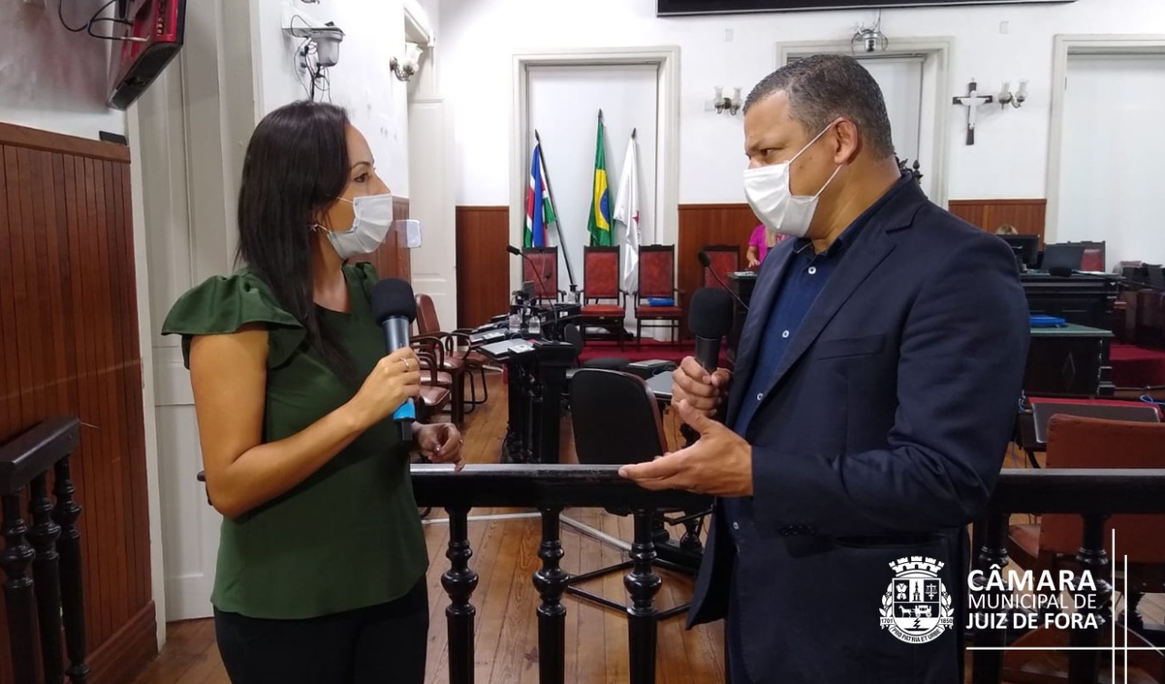 Ao Vivo - André Luiz comenta o Programa Abrace um Campo (17/01/2022 00:00:00)