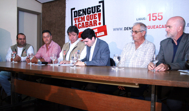 Câmara apoia Secretaria de Estado de Saúde no combate à dengue (25/01/2013 00:00:00)