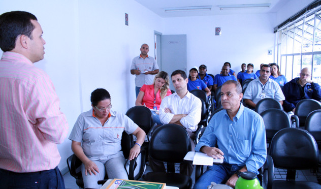 Servidores da Câmara participam de palestra sobre Coleta Seletiva no Demlurb (29/01/2013 00:00:00)