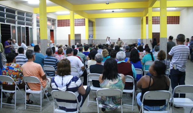 Pardal mobiliza comunidade do Nossa Senhora Aparecida para debate sobre violência e problemas no atendimento a saúde  (01/02/2013 00:00:00)