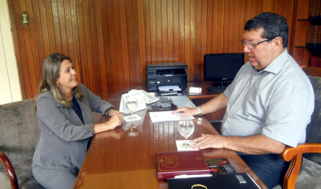 Presidente da Câmara de Vassouras, Rosi Farias, conhece Legislativo de Juiz de Fora (08/02/2013 00:00:00)