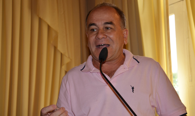 Zé Márcio quer esclarecimento sobre o Poupança Jovem (27/02/2013 00:00:00)