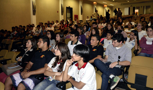 Parlamento Jovem tem plenária municipal nesta terça-feira (11/06/2013 00:00:00)