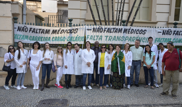 Vereadores apoiam manifesto de médicos (26/06/2013 00:00:00)