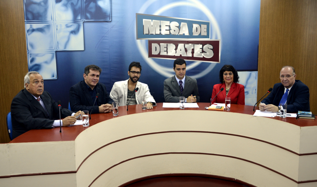  Coordenador do Sedecon anuncia ranking de reclamações durante a Mesa de Debates (10/07/2013 00:00:00)