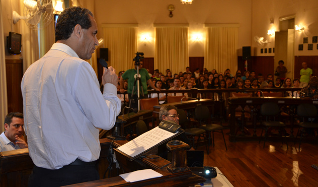 Violência nas escolas de Juiz de Fora é tema de audiência na Câmara (24/09/2013 00:00:00)