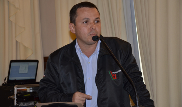 Diretor Geral do Demlurb expõe metas durante audiência (25/09/2013 00:00:00)