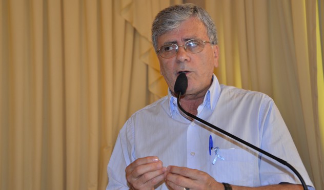 Câmara adere à campanha de combate ao câncer de Próstata (25/11/2013 00:00:00)
