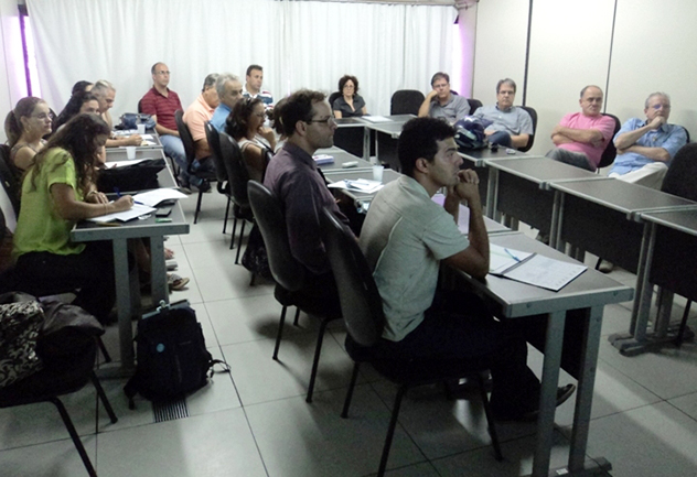 Plano Diretor segue discussões com participação de vereadores (03/02/2014 00:00:00)